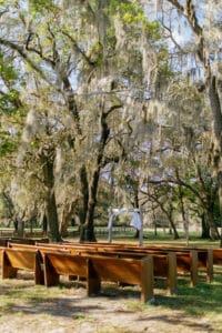 Spring wedding at Jacksonville wedding venue